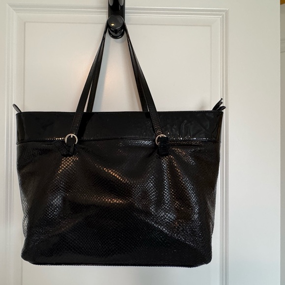 Stuart Weitzman Black Snakeskin Tote Bag - Picture 2 of 11